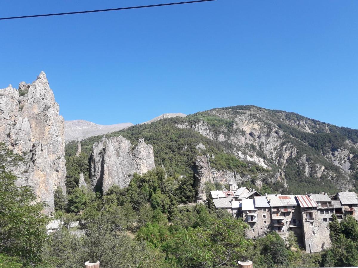 Ferienwohnung Les Portes Du Mont Mounier Péone Exterior foto